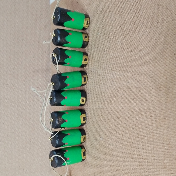 Hand Crafted Wine Corks Elf 8 Piece Ornament Set - Picture 3 of 6